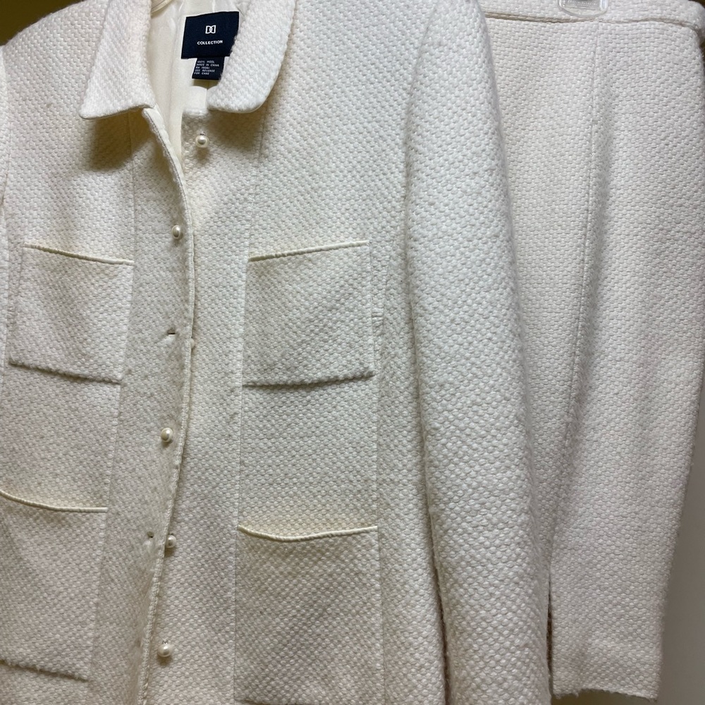 Jacket - Picture 2 of 4